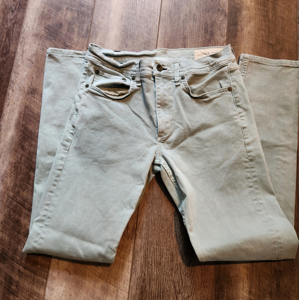 Rag & bone Jeans Light Green Color. size 2 Slim 31/32
